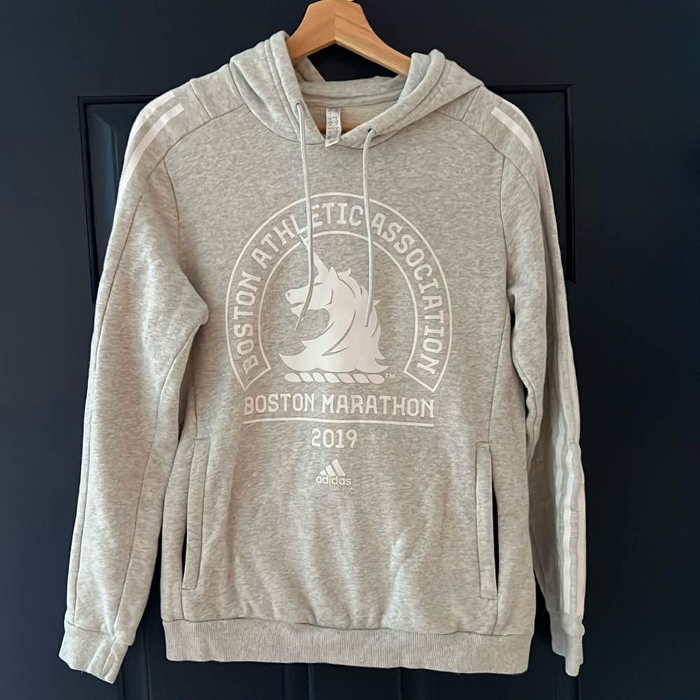 Adidas 2019 Boston Marathon Hoodie Sweatshirt Gray Size Medium